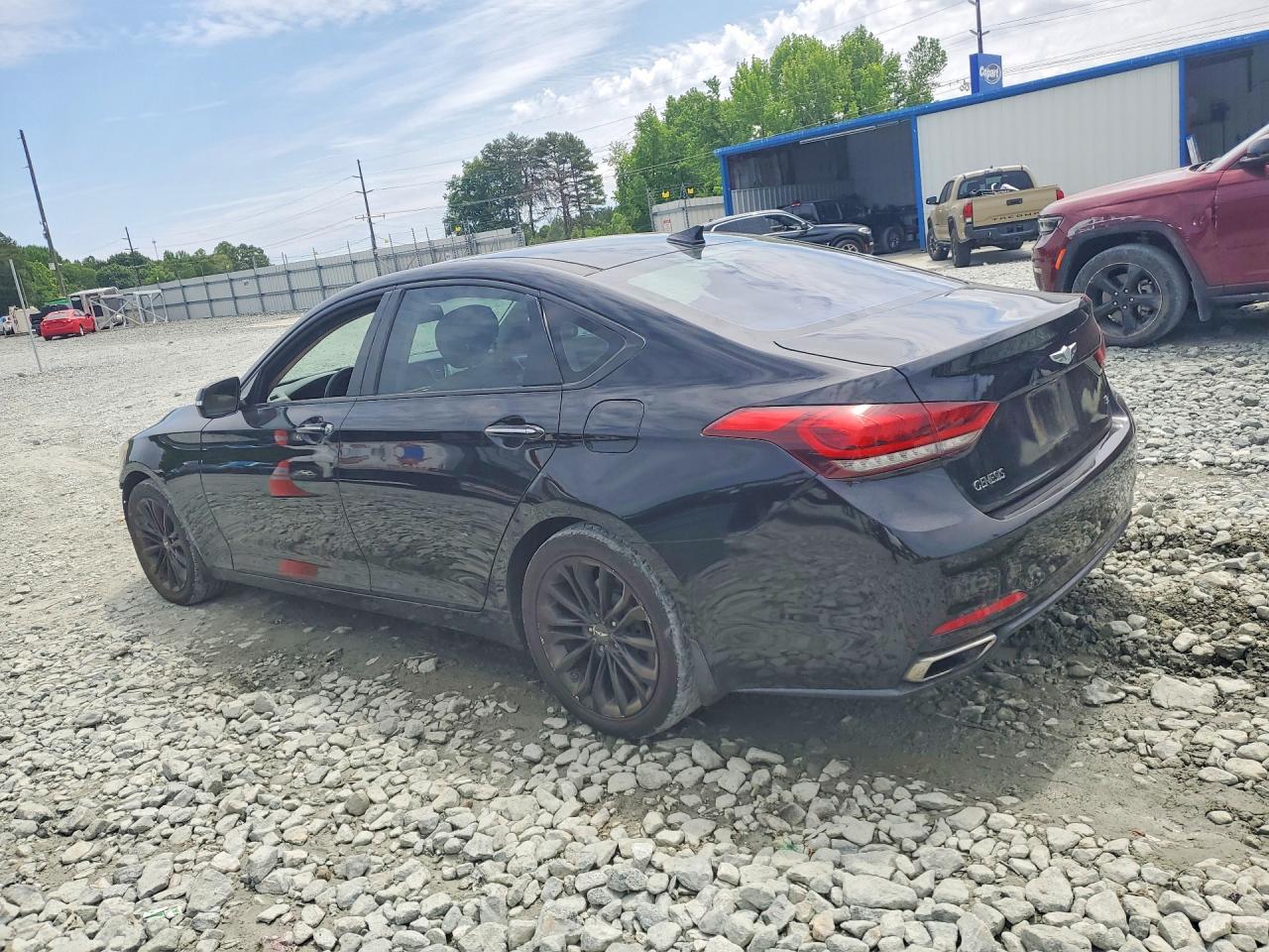 Hyundai Genesis 3.8l
