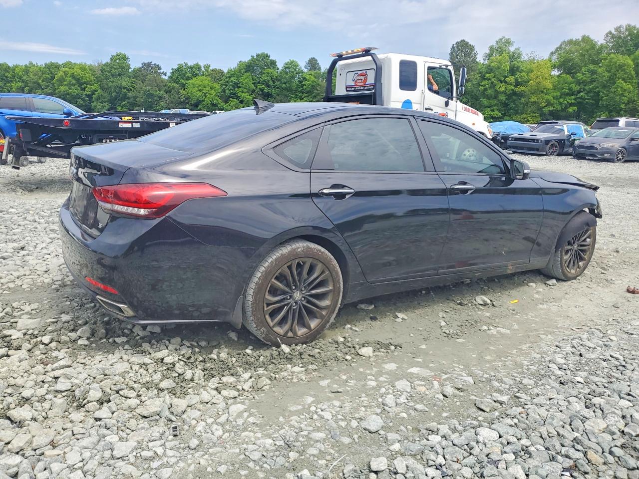 Hyundai Genesis 3.8l