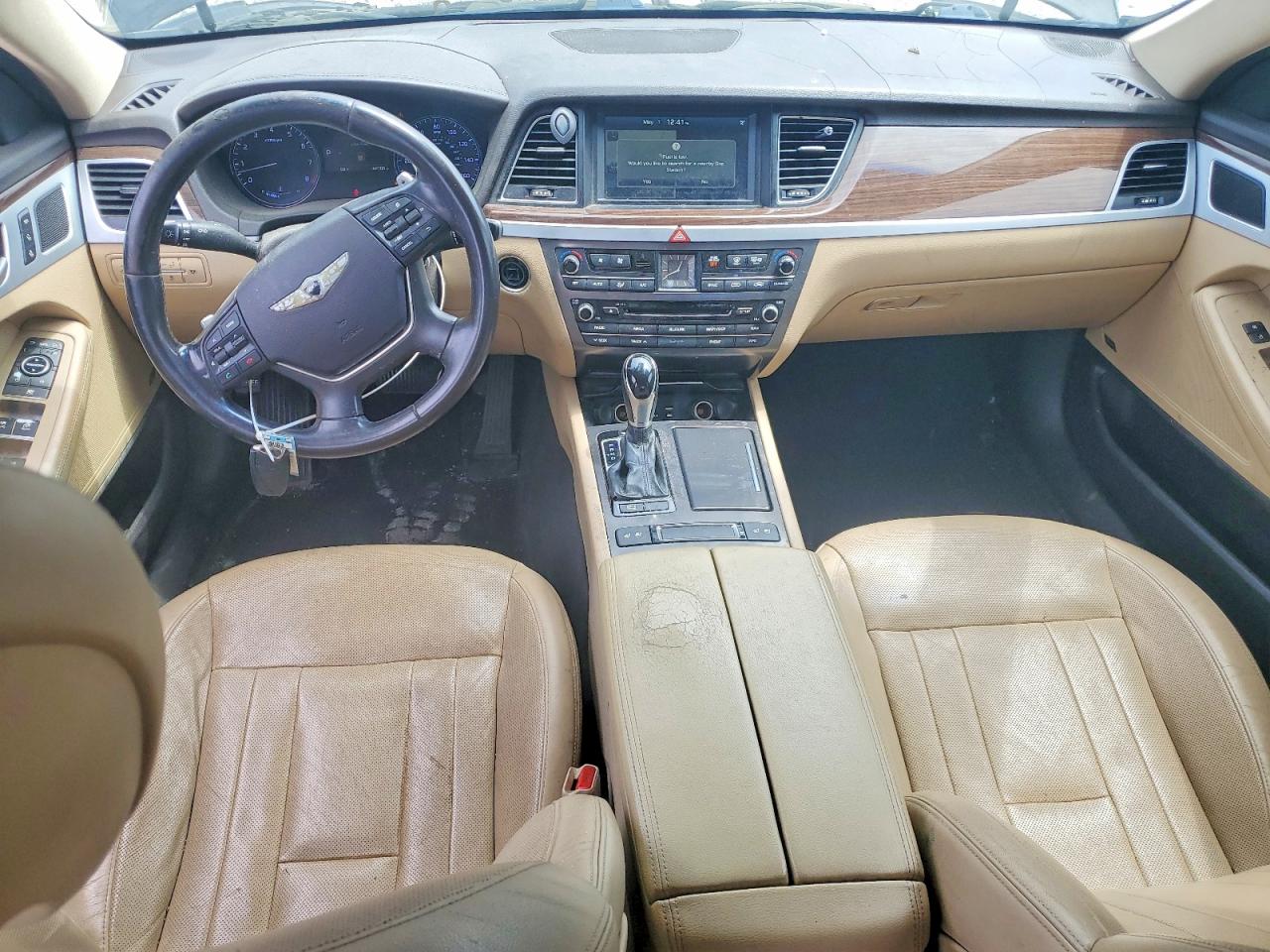 Hyundai Genesis 3.8l