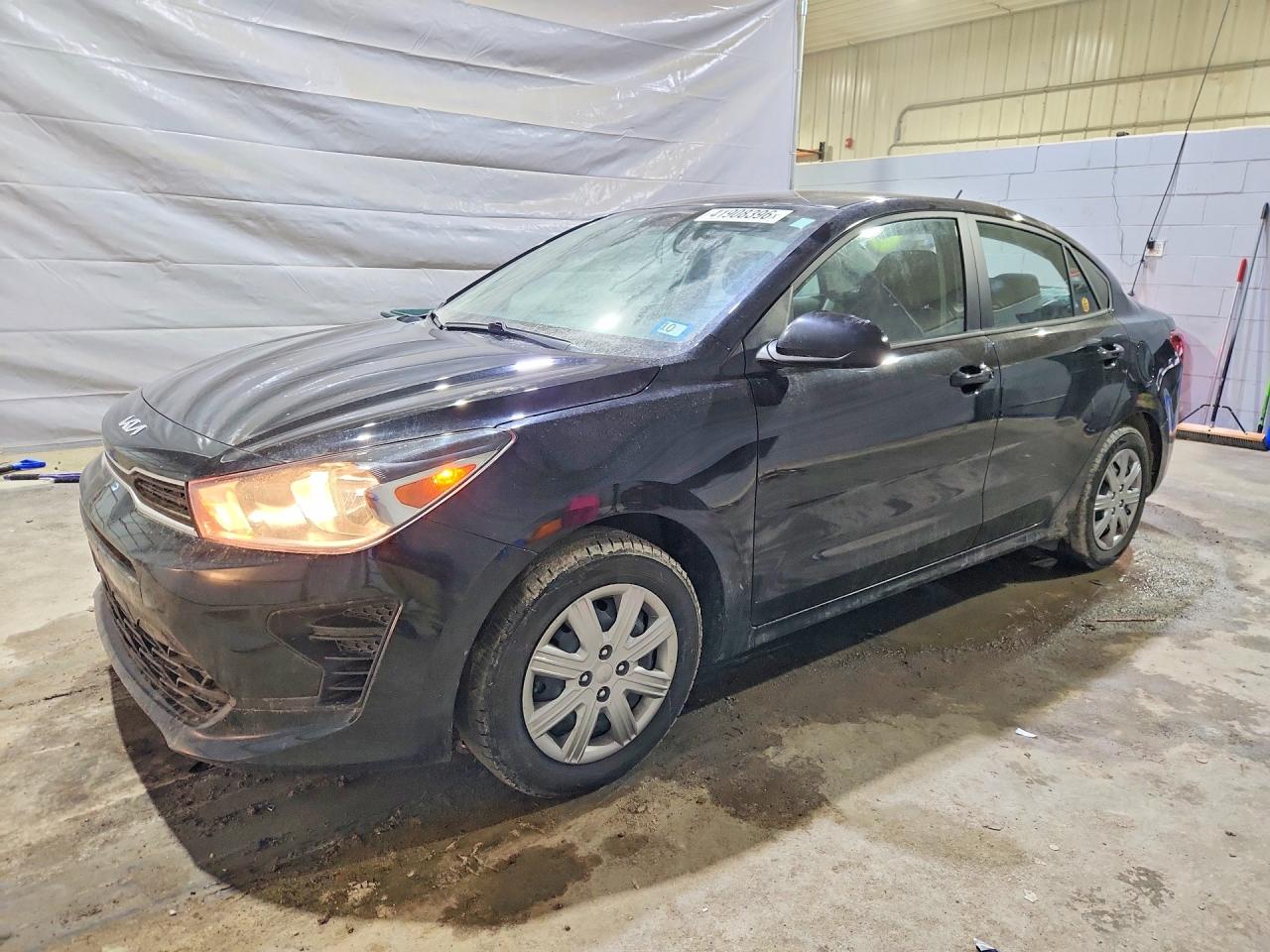 Salvage Kia Rio Image