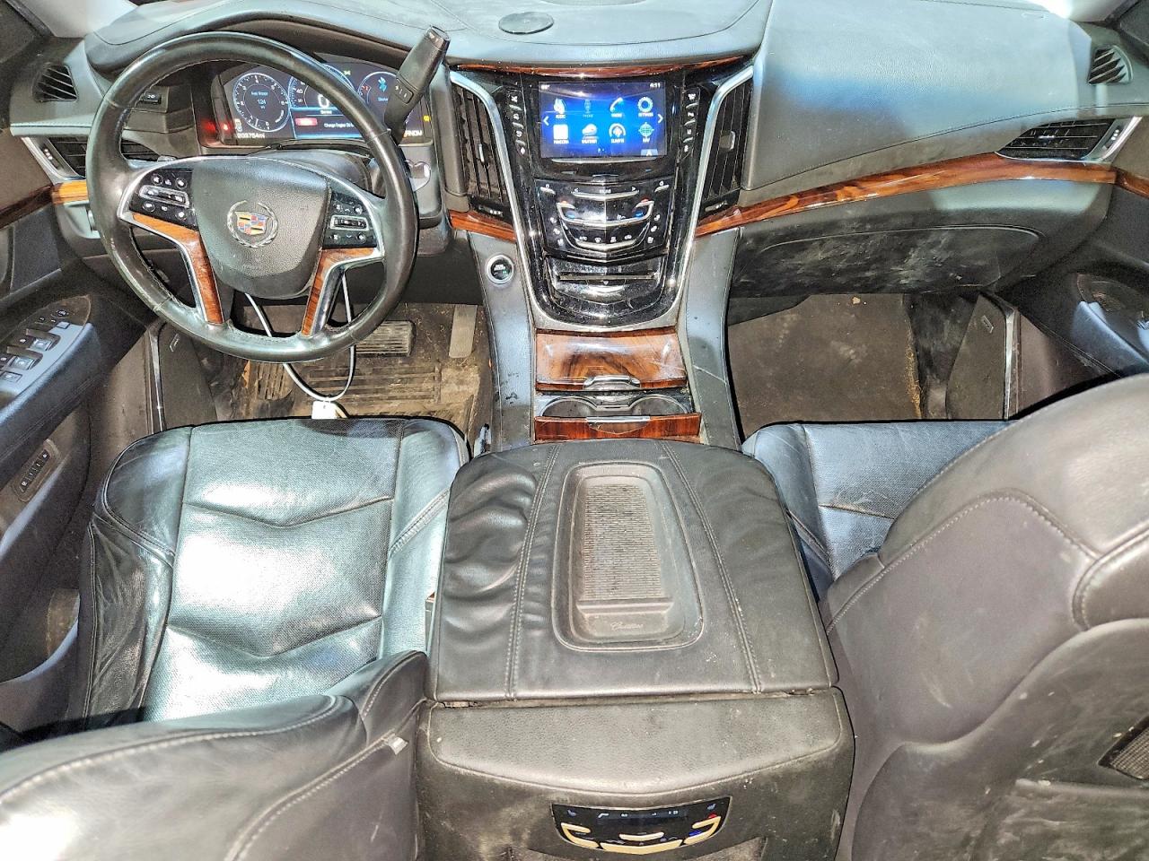 Cadillac Escalade Premium