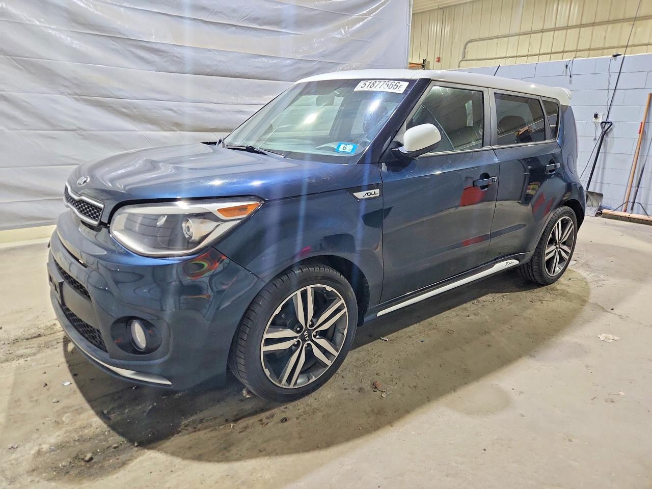 Salvage Kia Soul Image