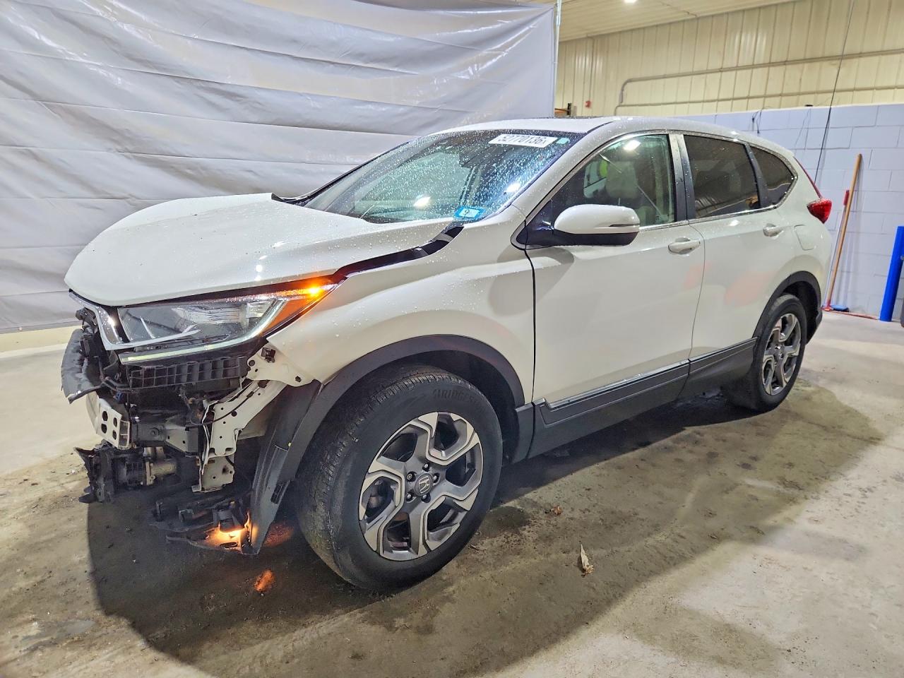 Salvage Honda Crv Image