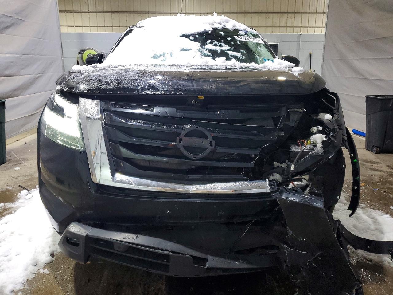 Nissan Pathfinder Platinum