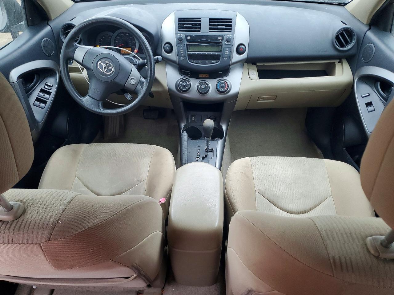Toyota RAV4 Base