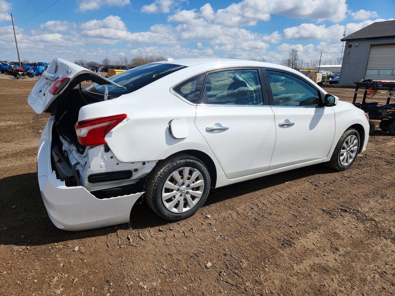 Nissan Sentra