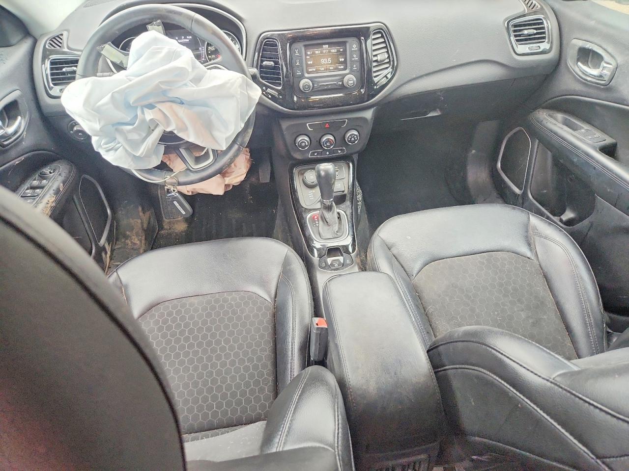 Jeep Compass Latitude