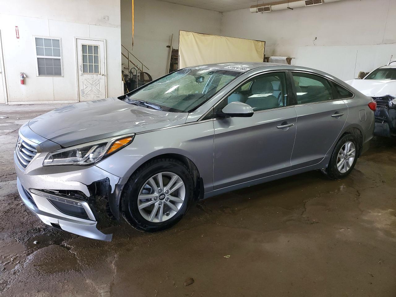 Salvage Hyundai SONATA Image