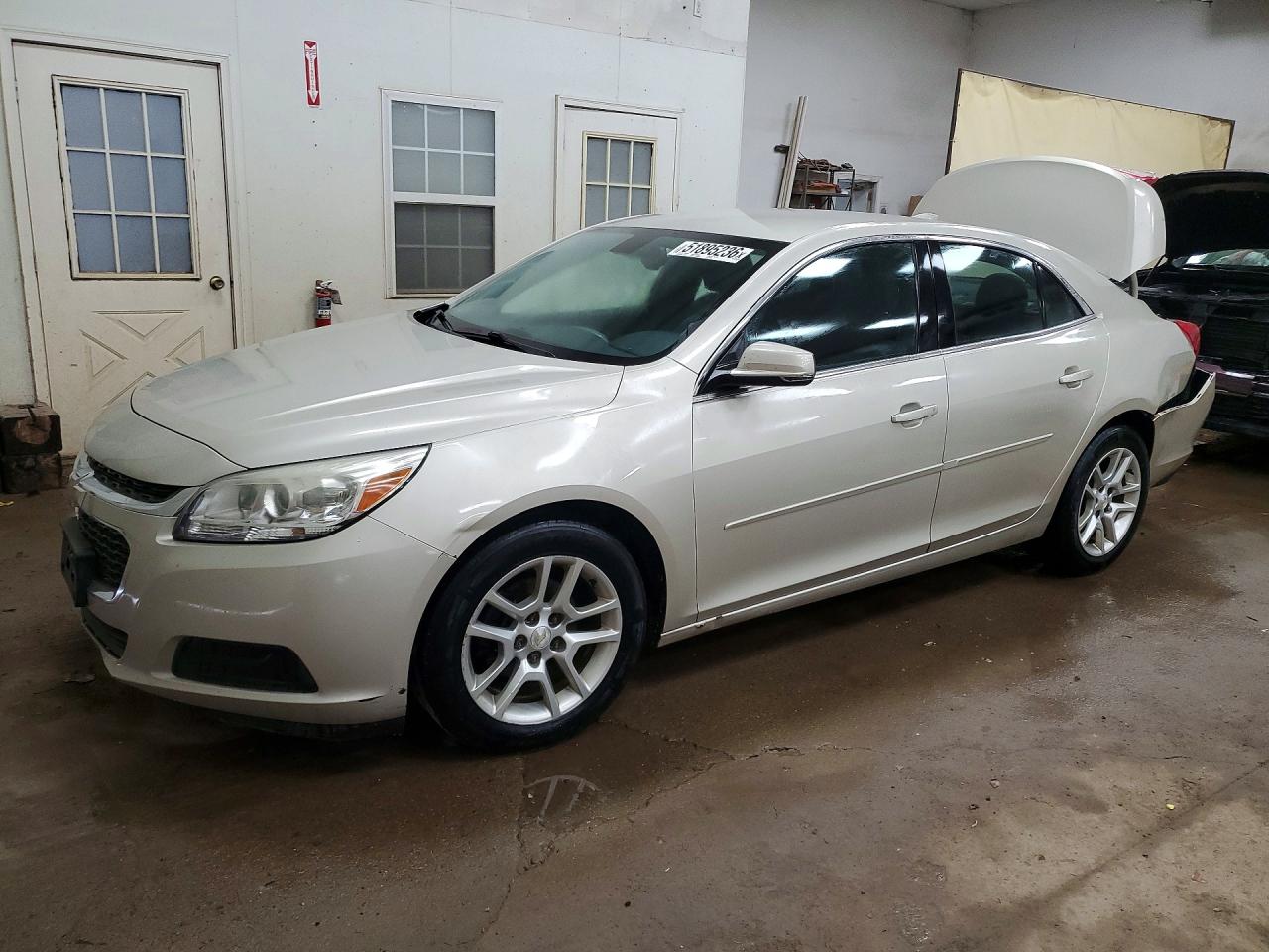 Salvage Chevrolet Malibu Image