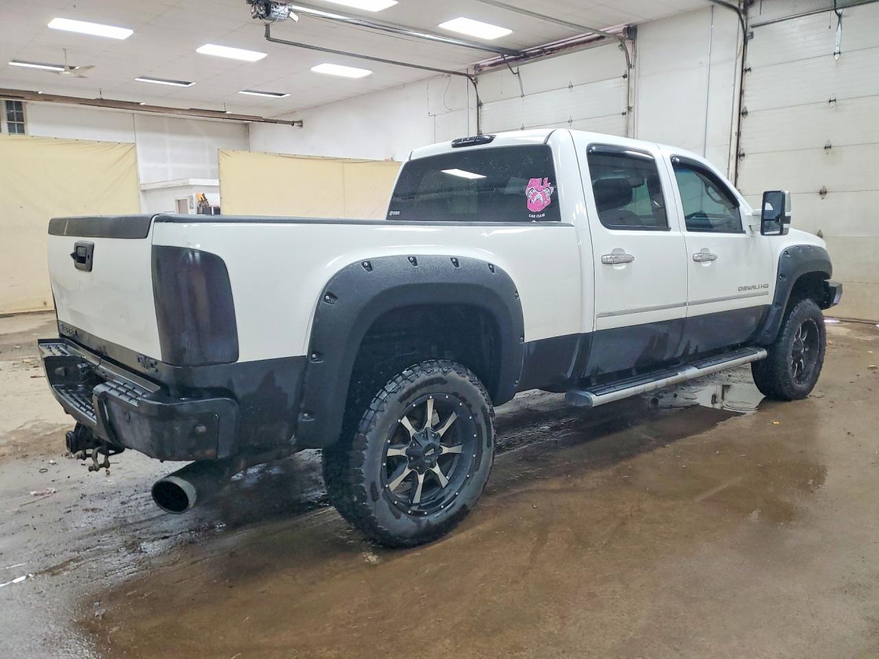 GMC Sierra K3500 Denali