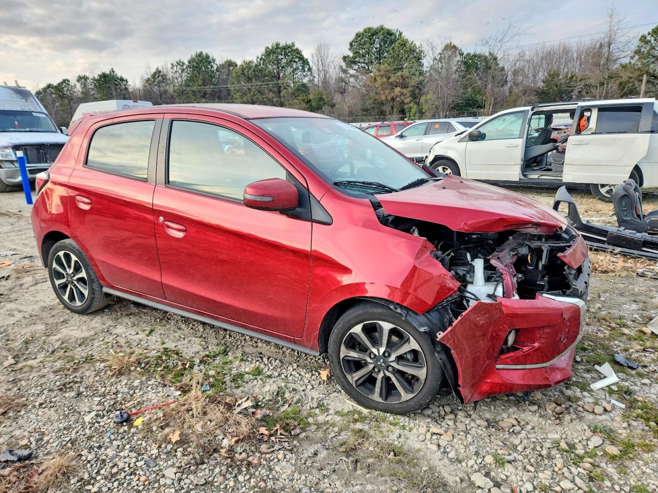 Mitsubishi Mirage Se