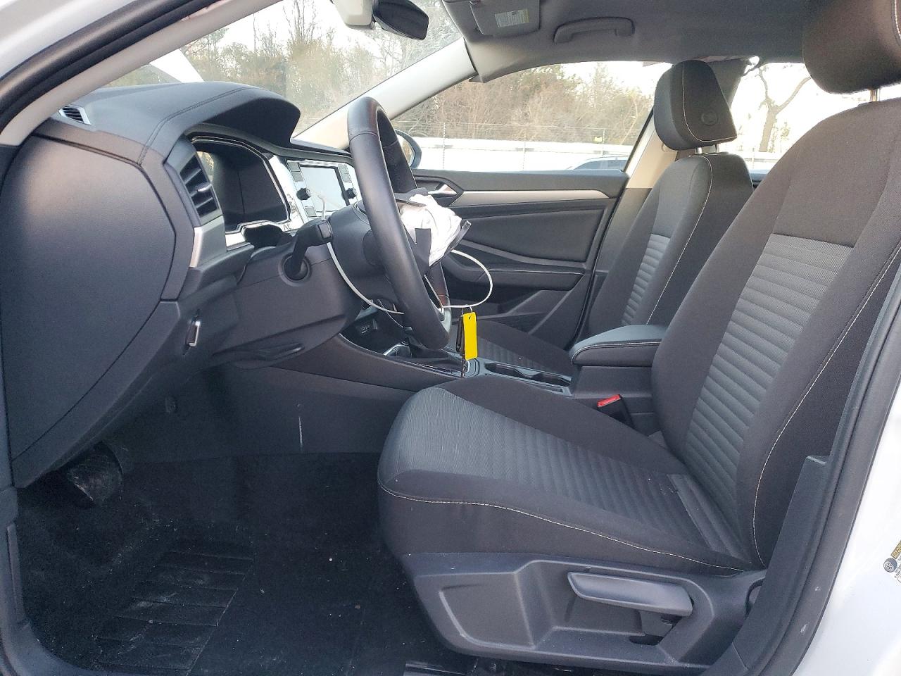 Volkswagen Jetta S