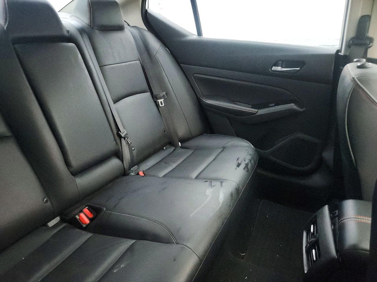 Nissan Altima Sr