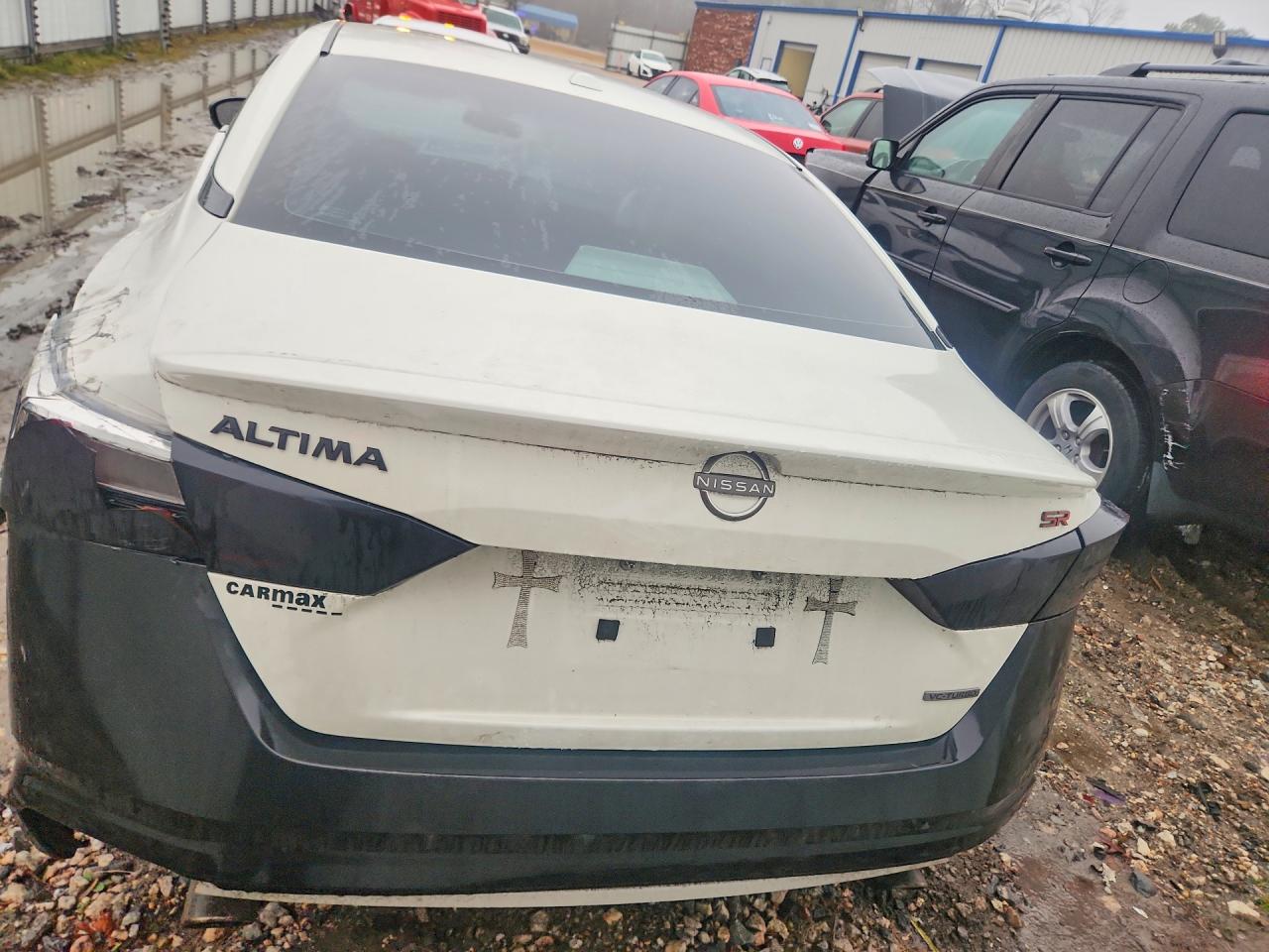 Nissan Altima Sr