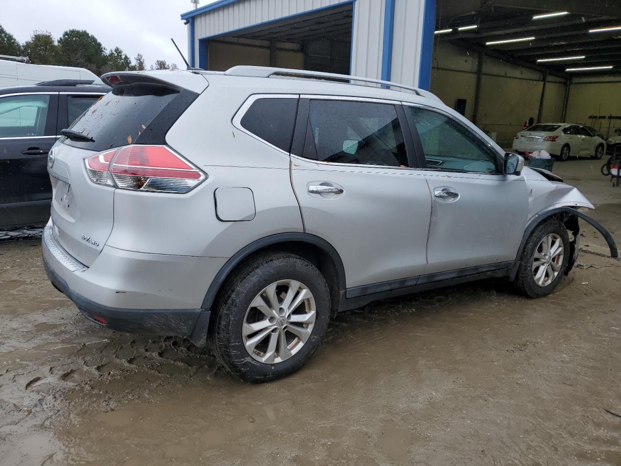 Nissan Rogue S