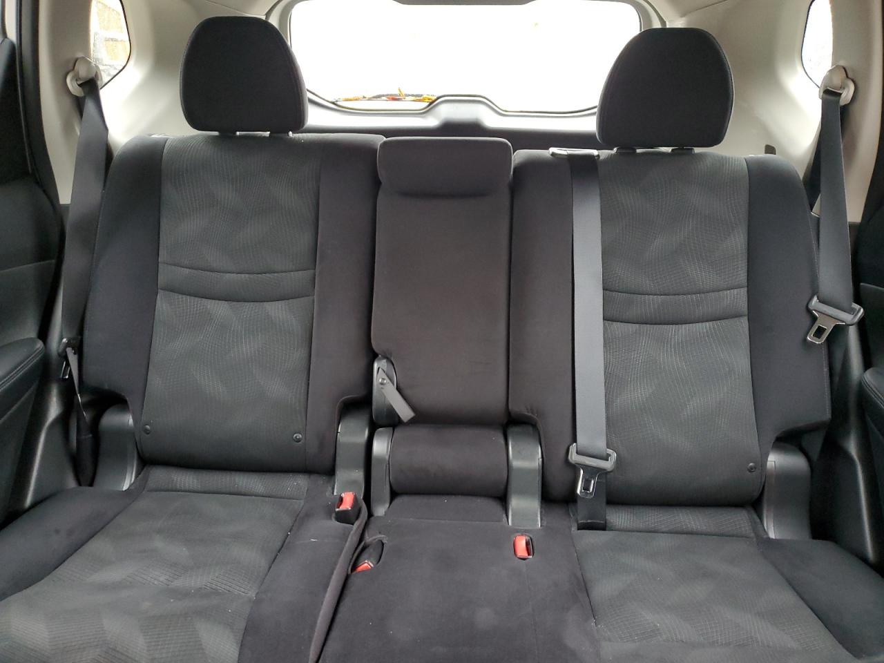 Nissan Rogue S