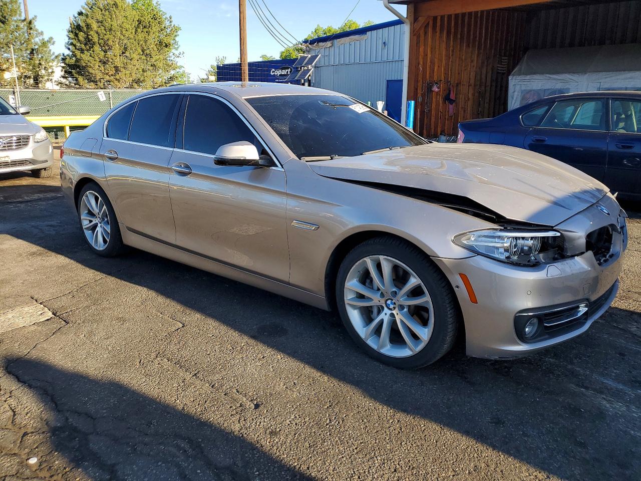 BMW 5 Series Xi