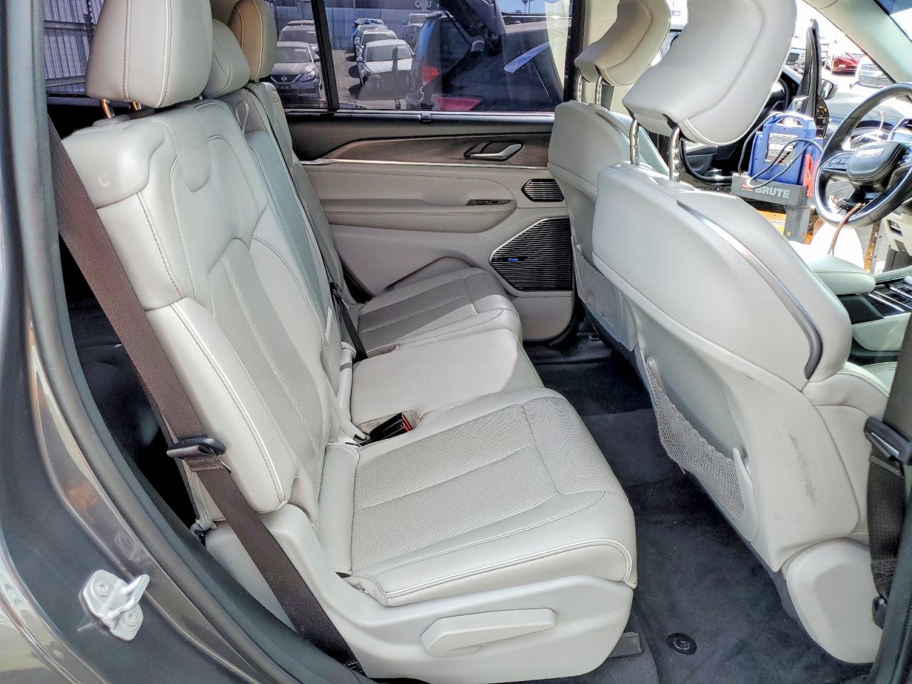 Jeep Grandrokee