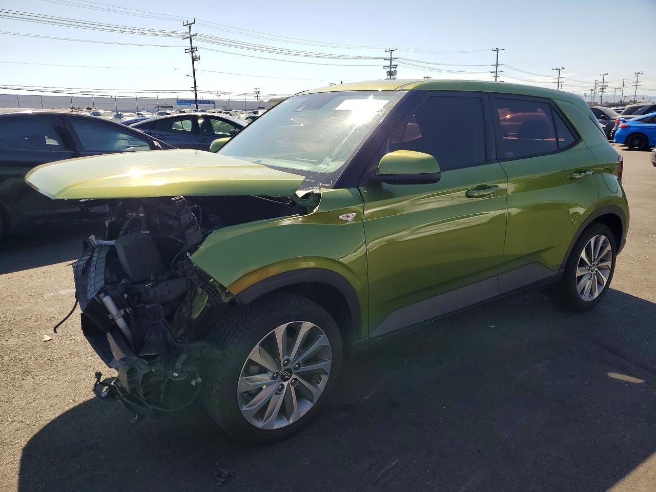 Salvage Hyundai VENUE Image