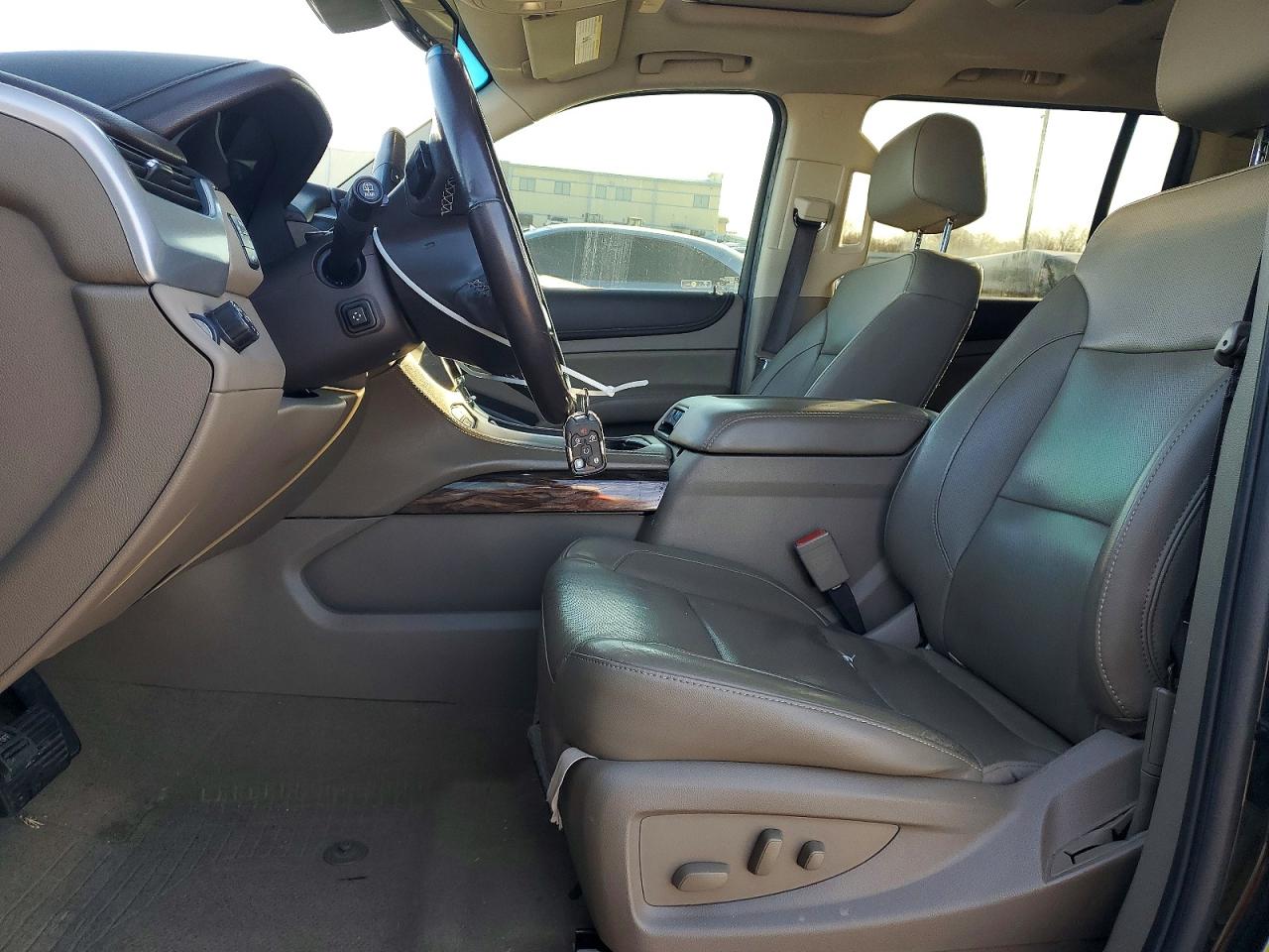 GMC Yukon C1500 Slt