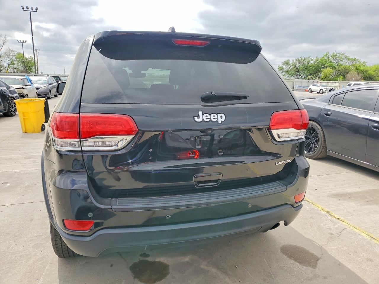 Jeep Cherokee Laredo