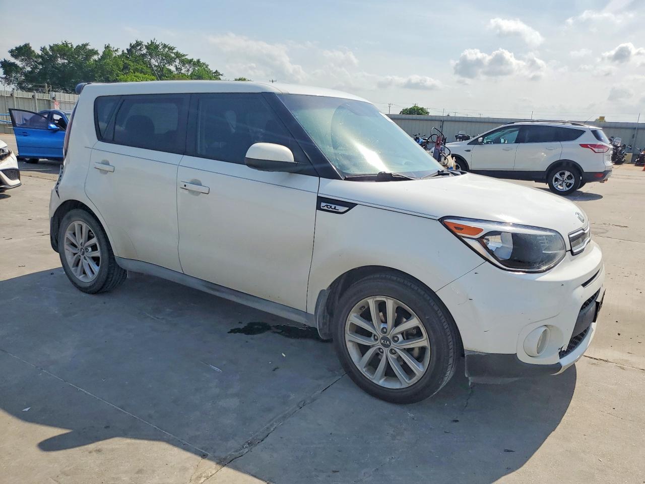 Kia Soul +