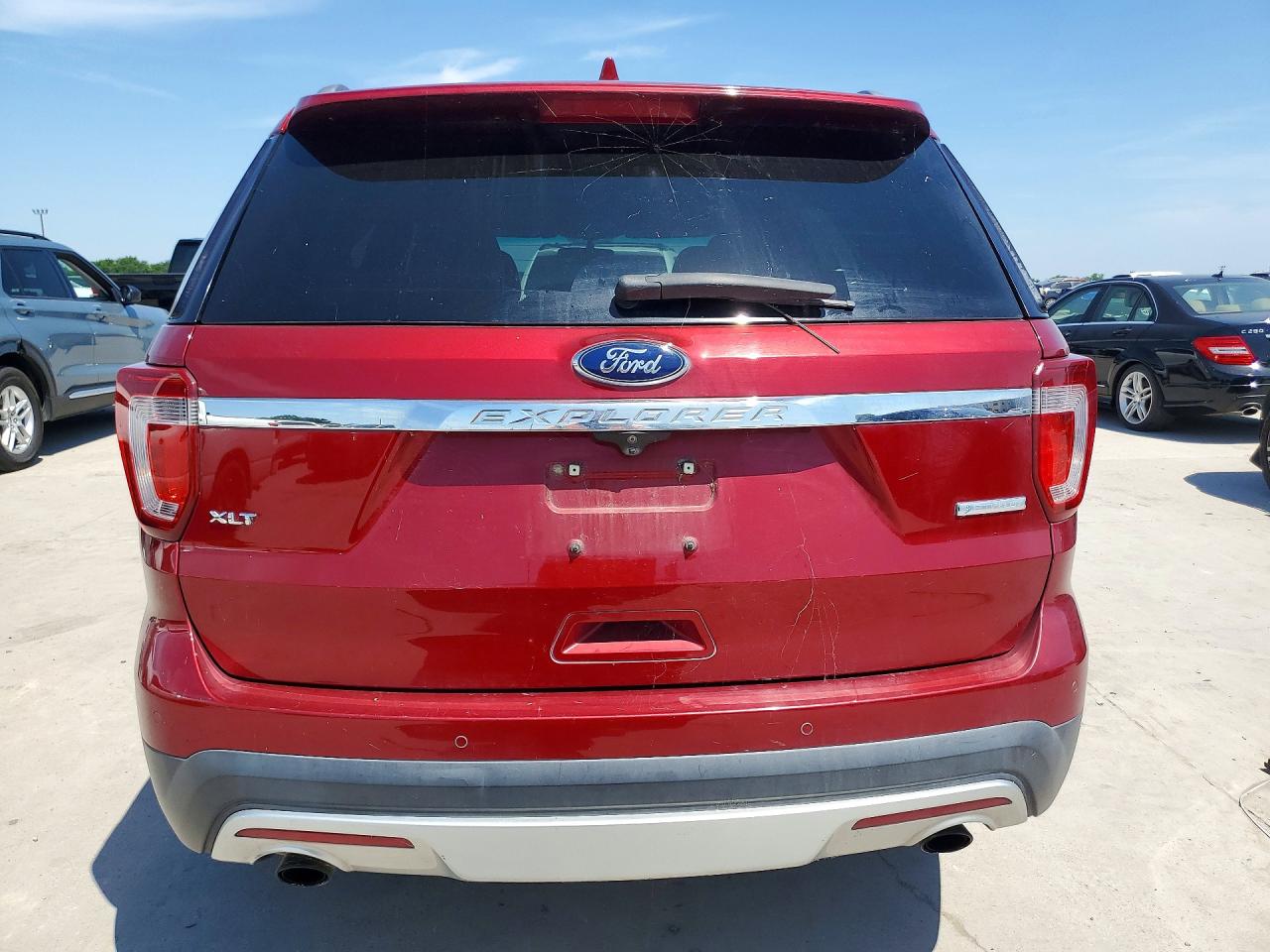 Ford Explorer Xlt