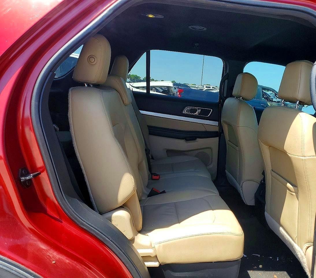 Ford Explorer Xlt