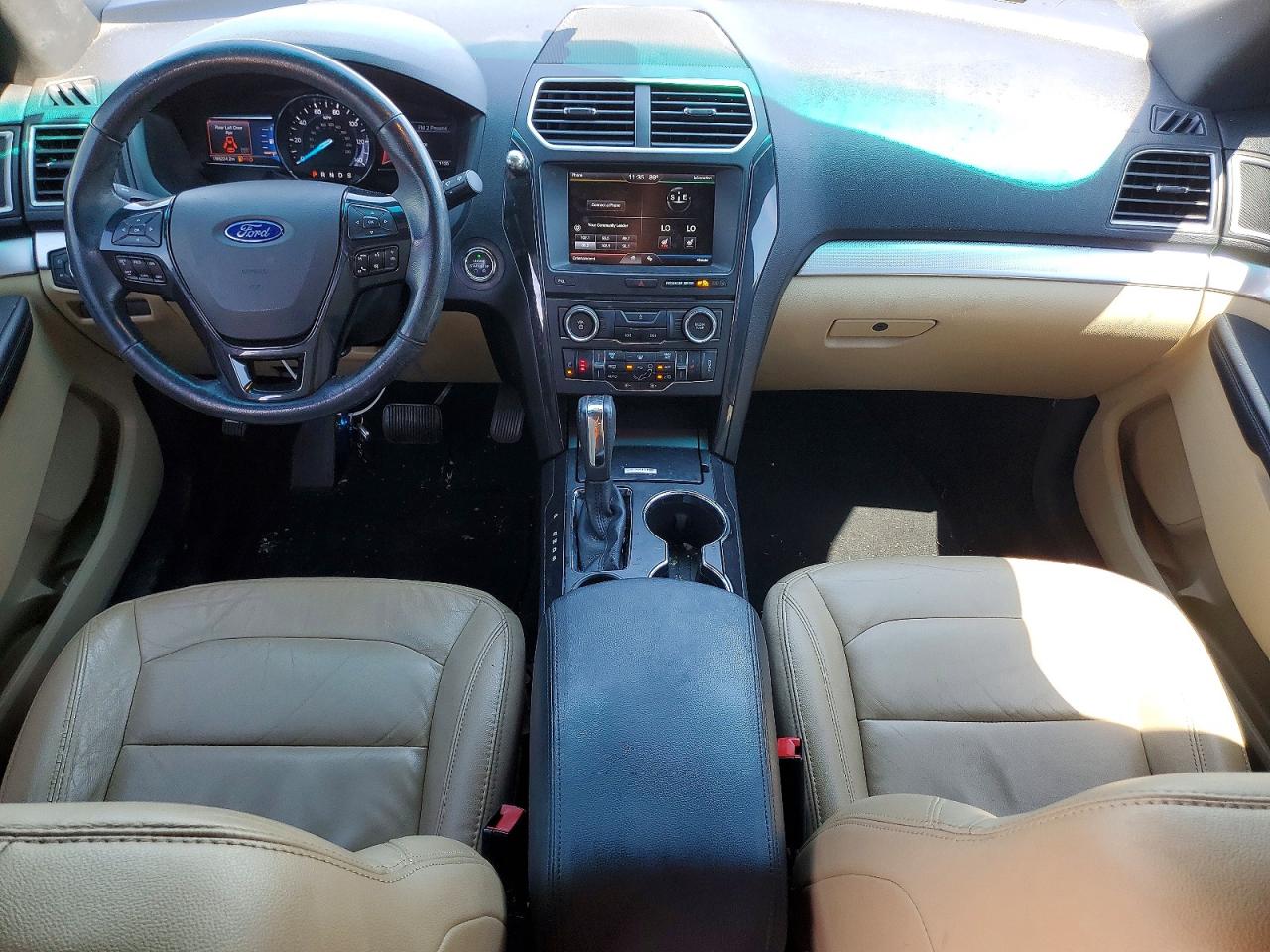 Ford Explorer Xlt