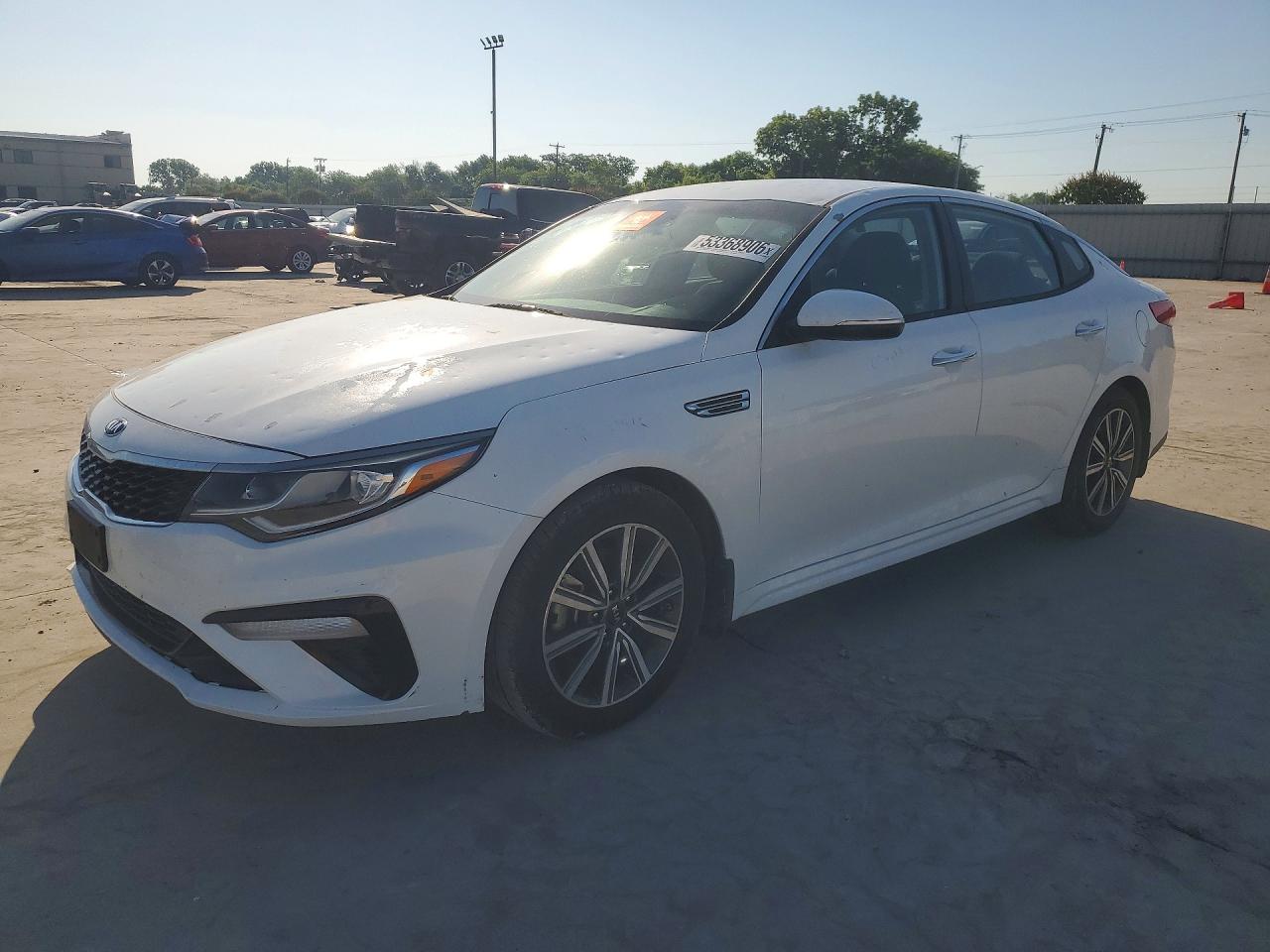 Salvage Kia Optima Image