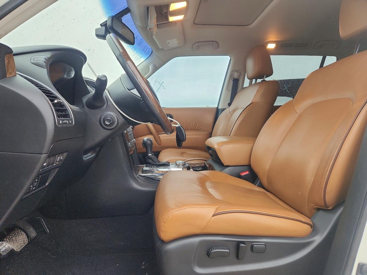 INFINITI Qx Base