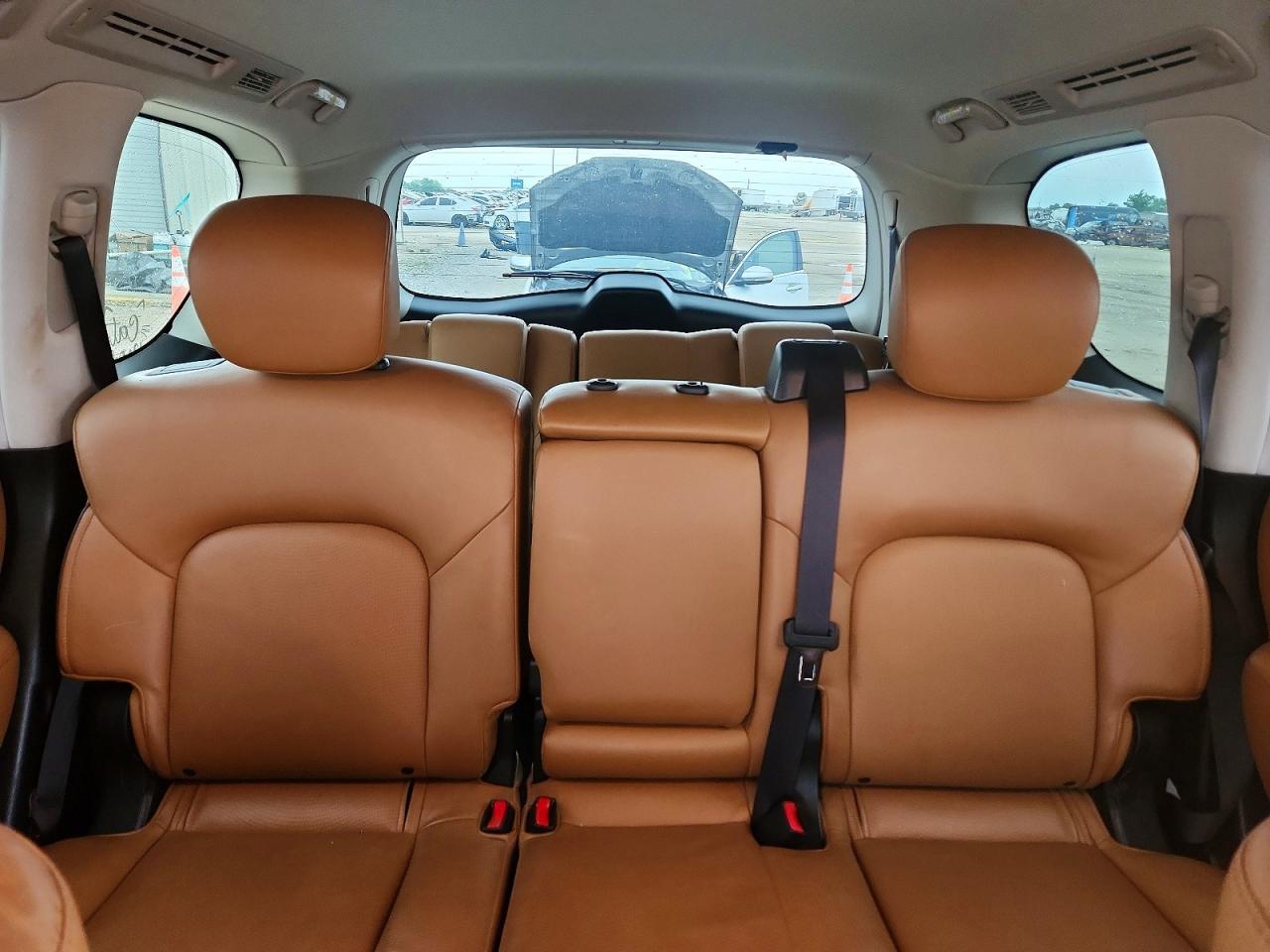 INFINITI Qx Base