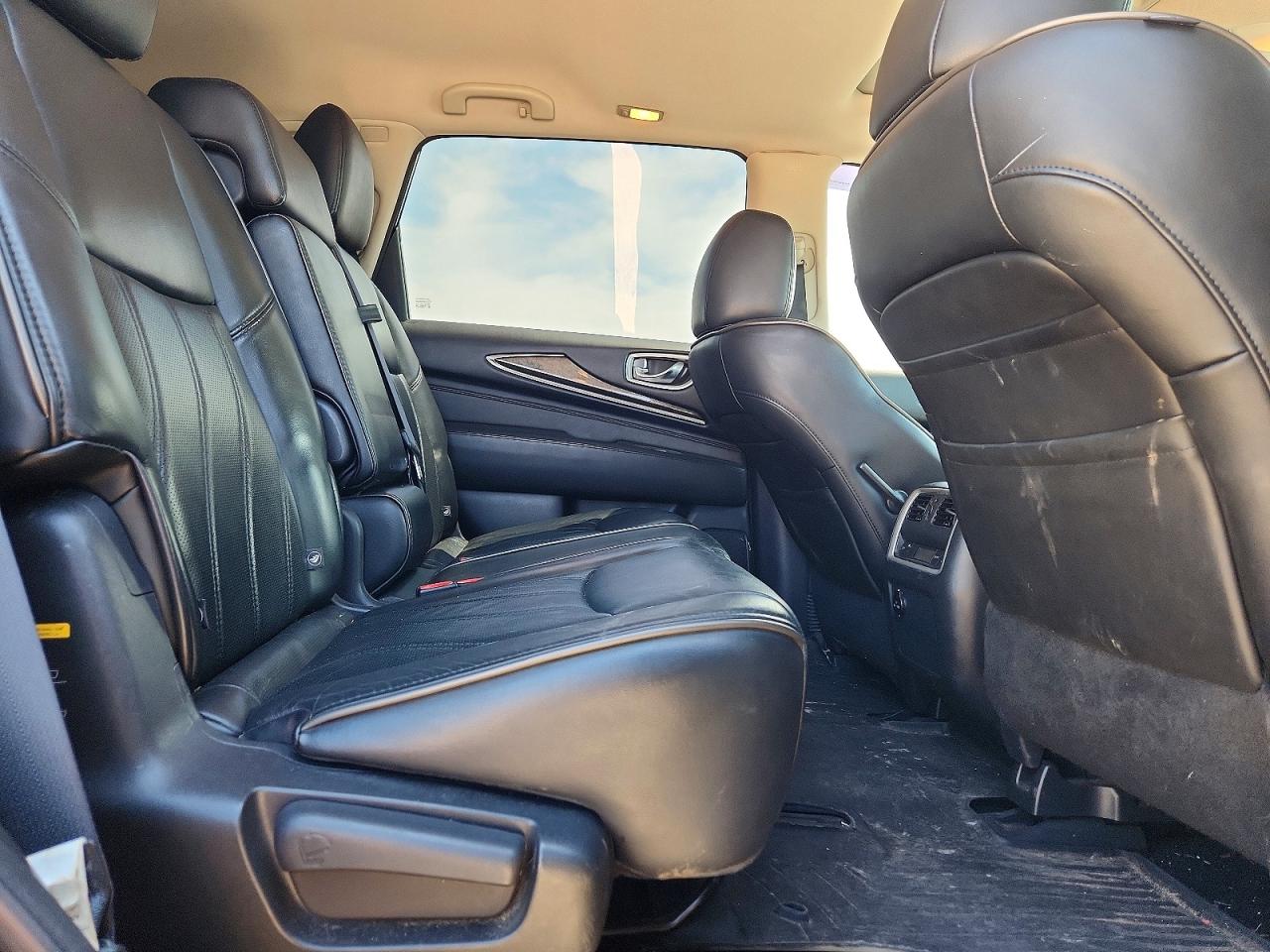 INFINITI Qx Base