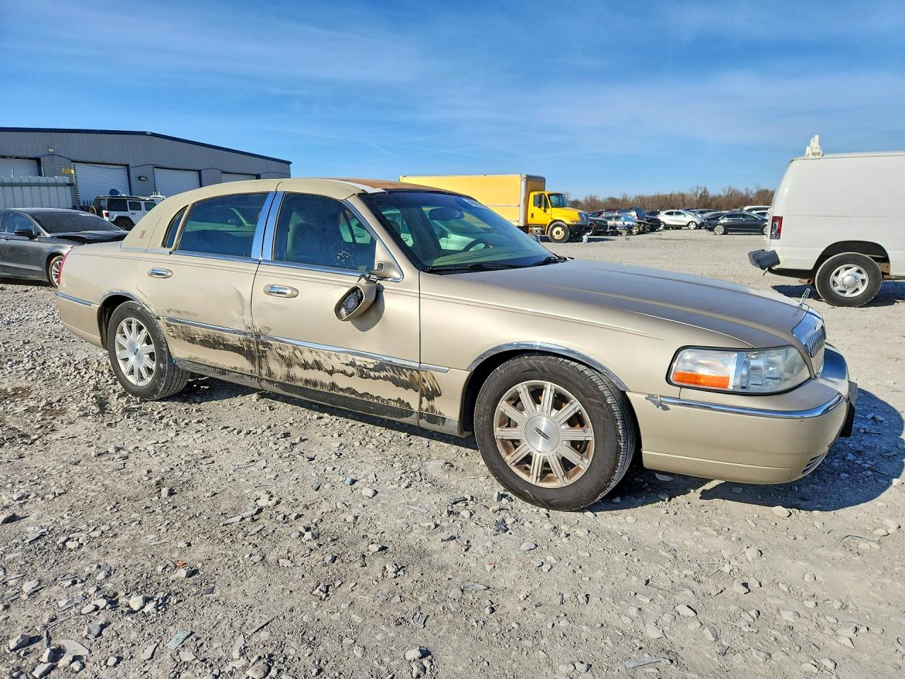 Lincoln Towncar Signature Limited