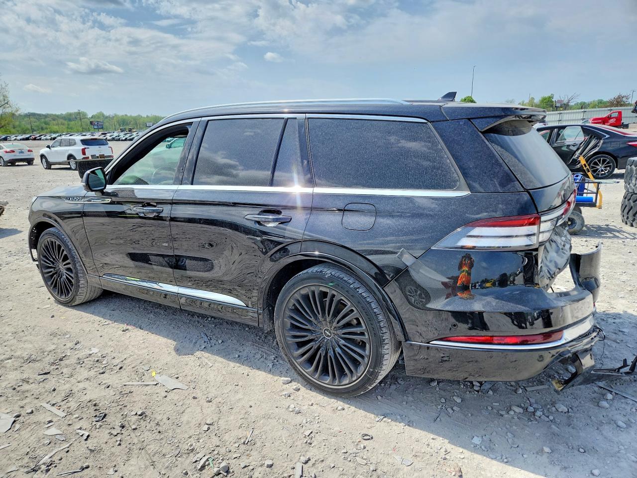 Lincoln Aviator Black Label