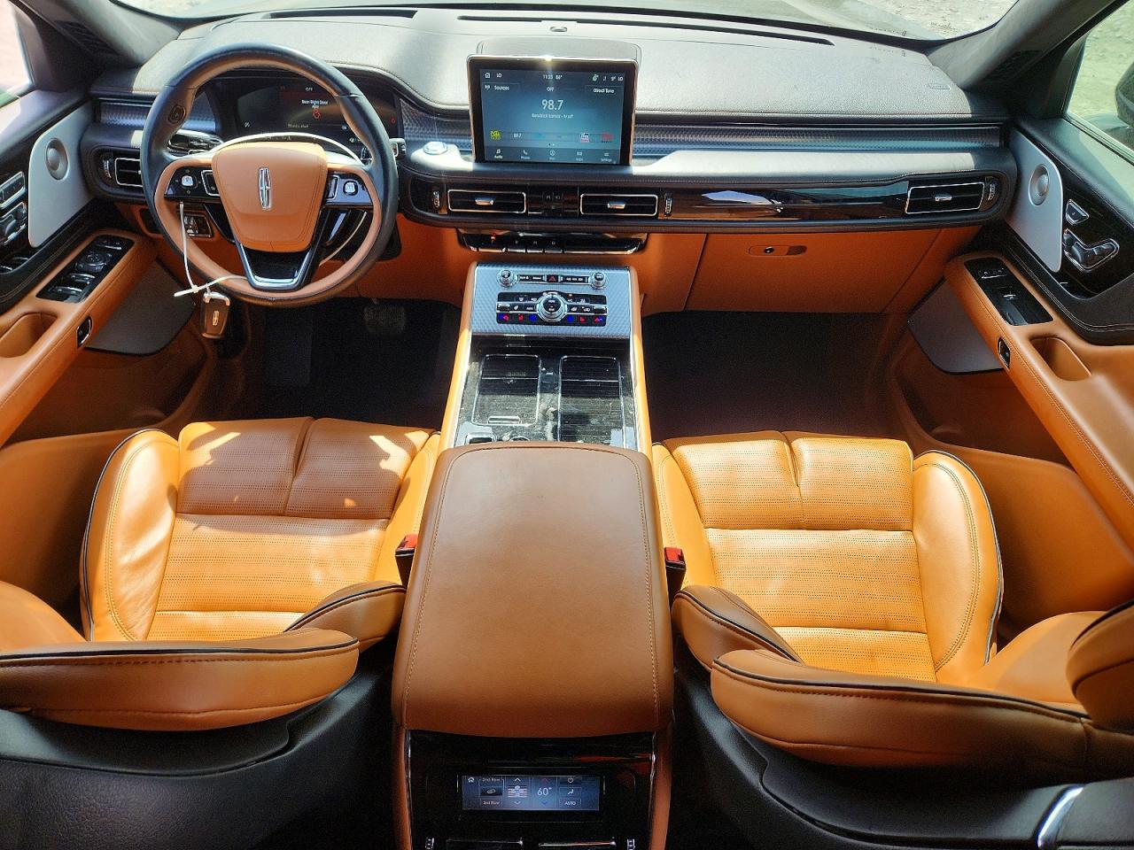 Lincoln Aviator Black Label