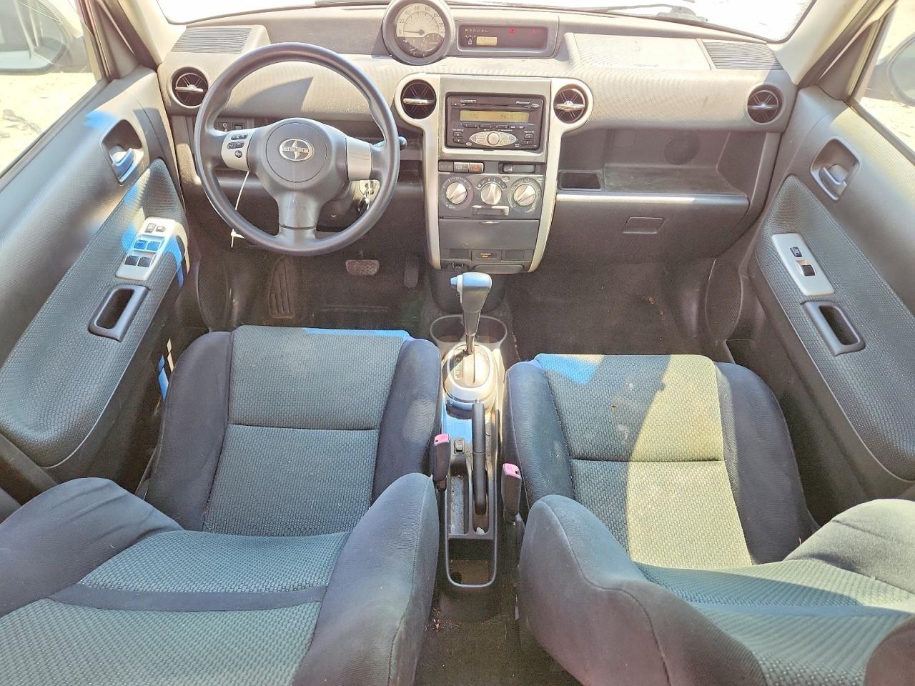 Toyota Scion Xb