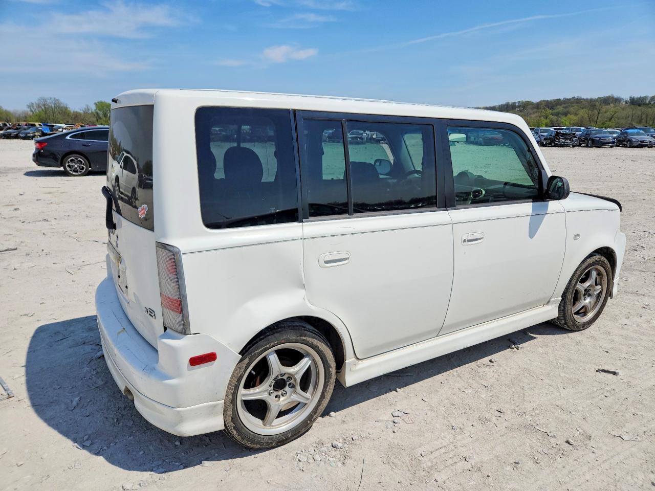 Toyota Scion Xb