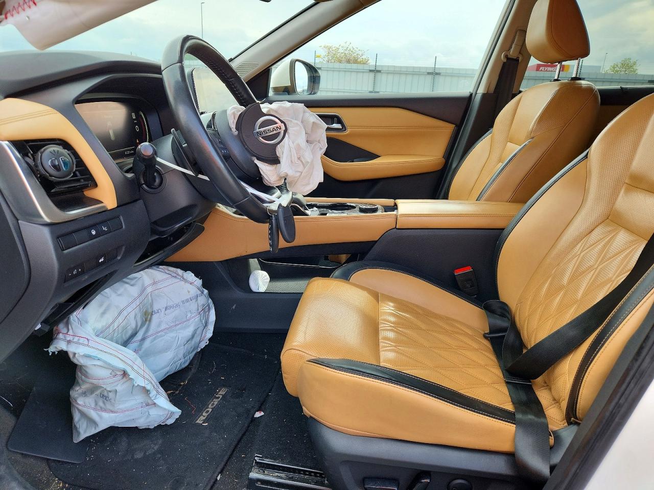 Nissan Rogue Platinum