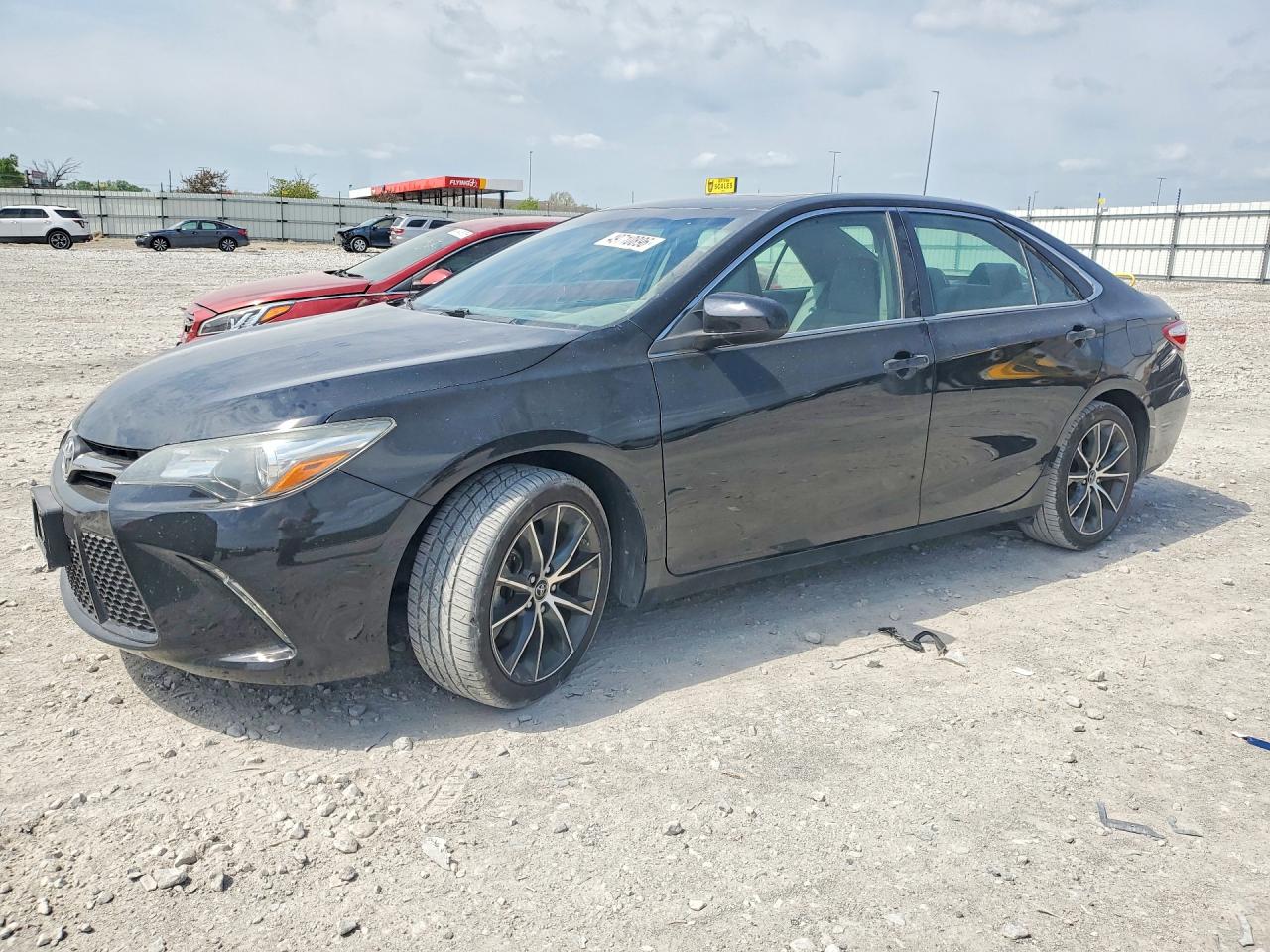 Salvage Toyota Camry Image