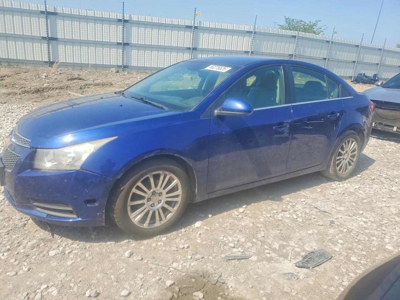 Salvage Chevrolet Cruze Image