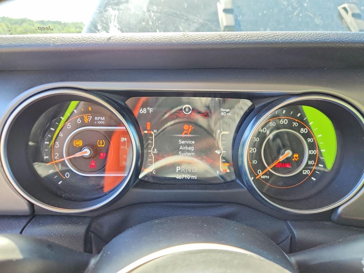 Jeep Wrangler Sport