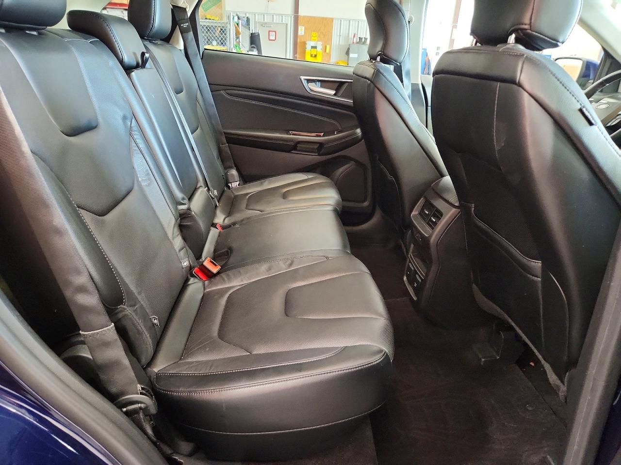 Ford Edge Titanium