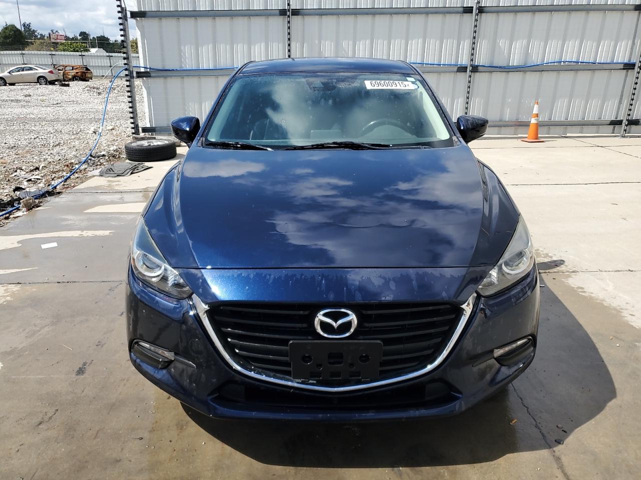 Mazda 3 Touring