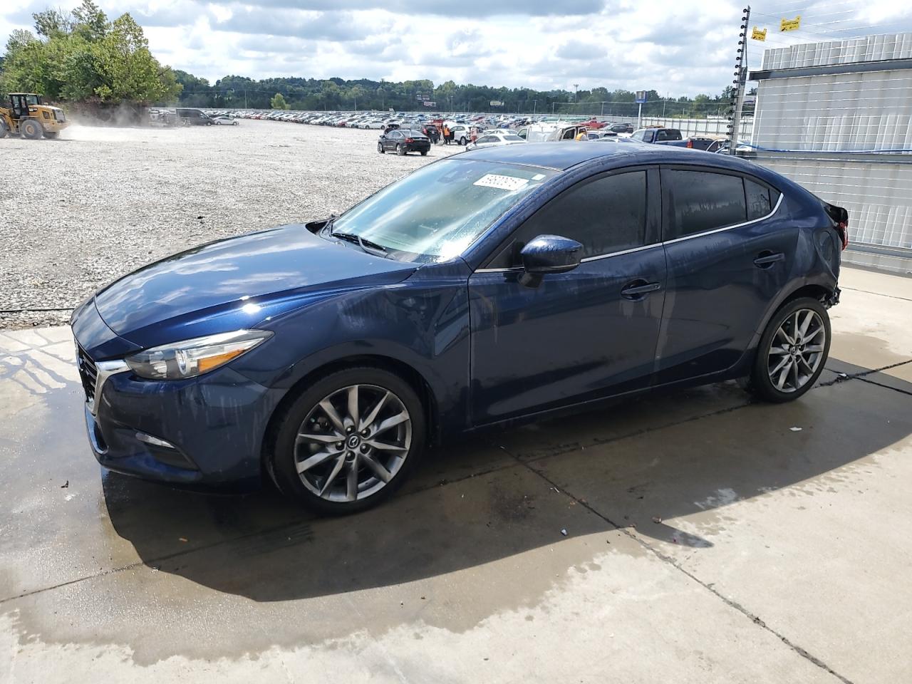 Salvage Mazda 3 Image
