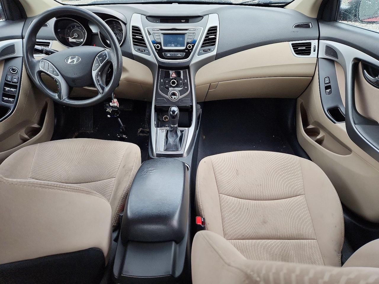 Hyundai ELANTRA Se
