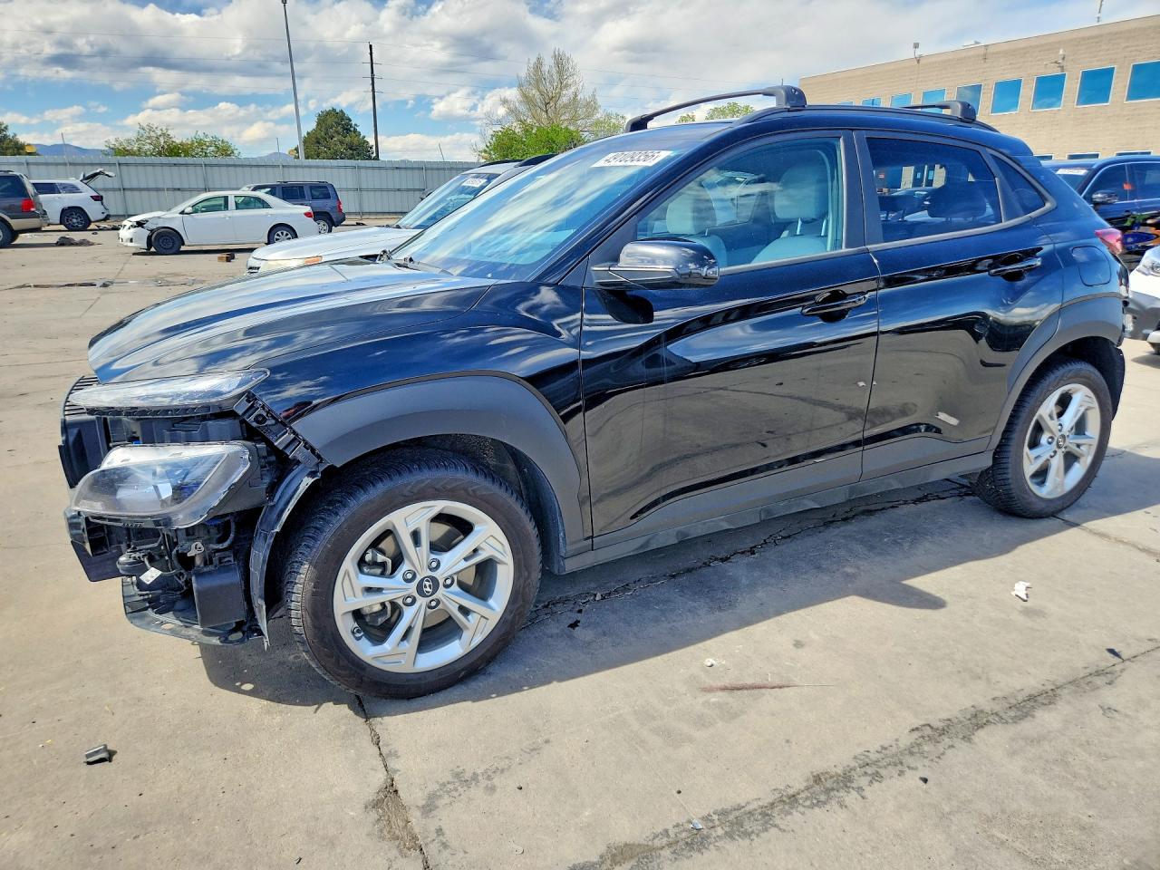 Salvage Hyundai KONA Image
