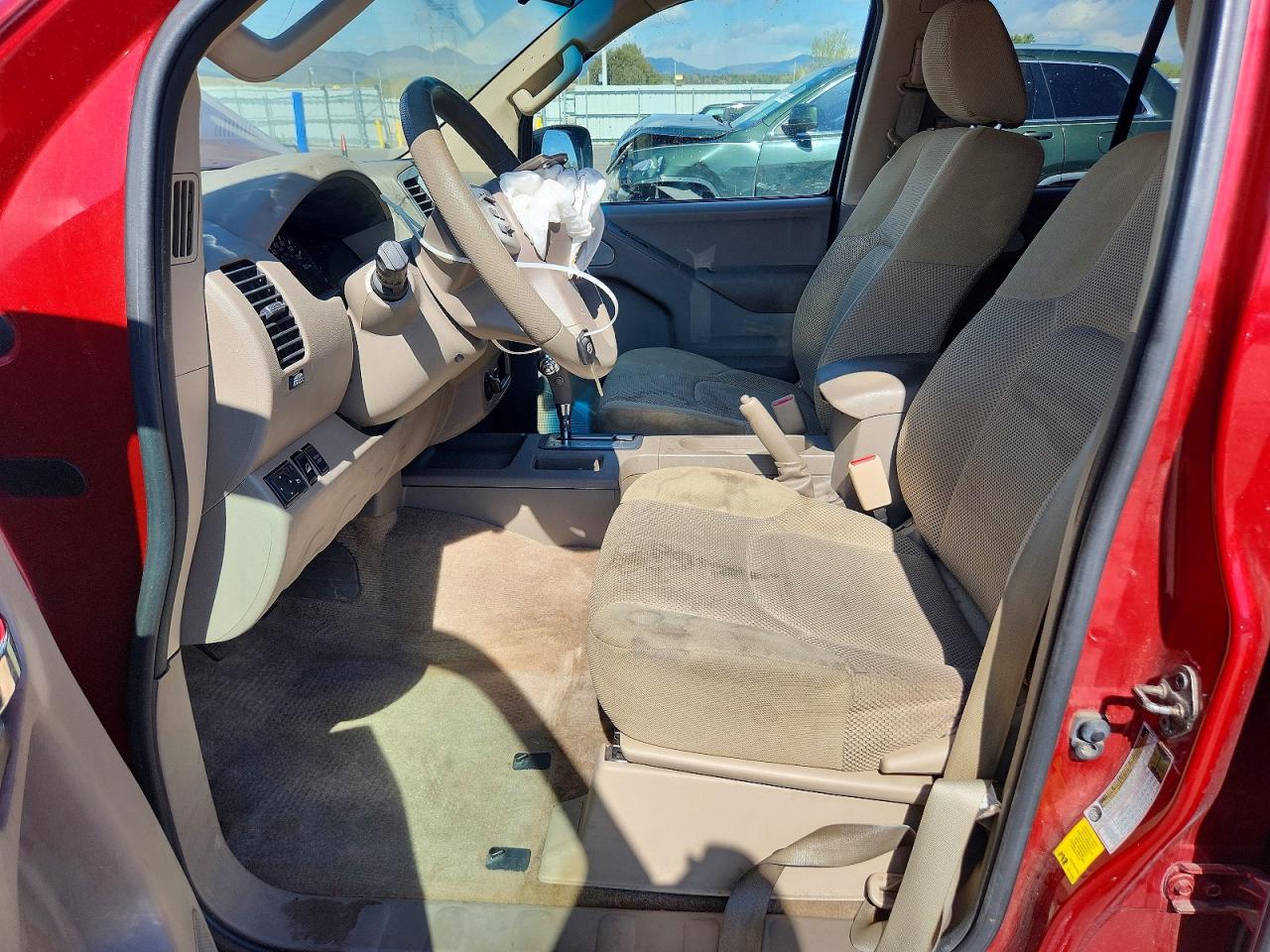 Nissan Frontier Sv