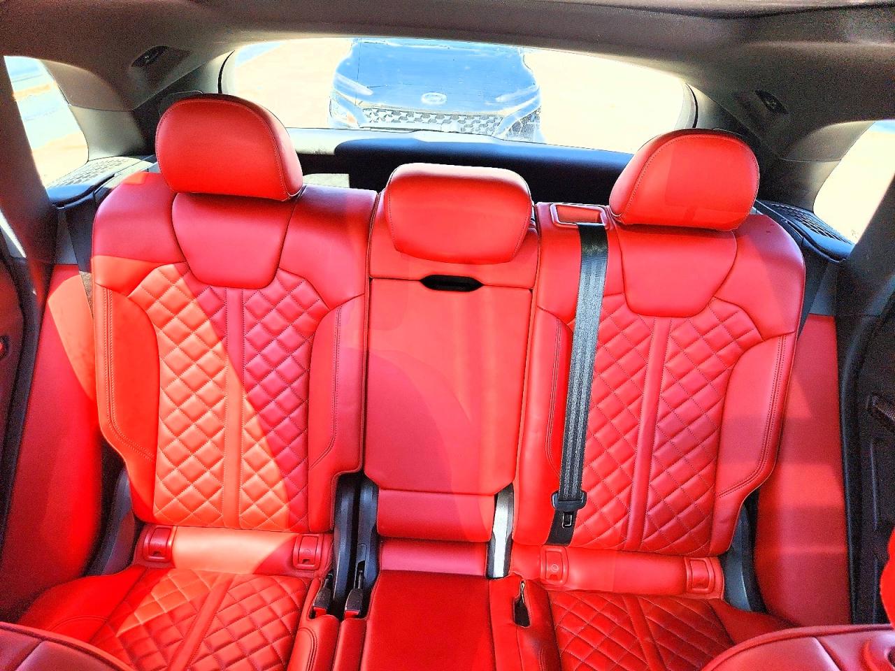 Audi Sq Premium Plus