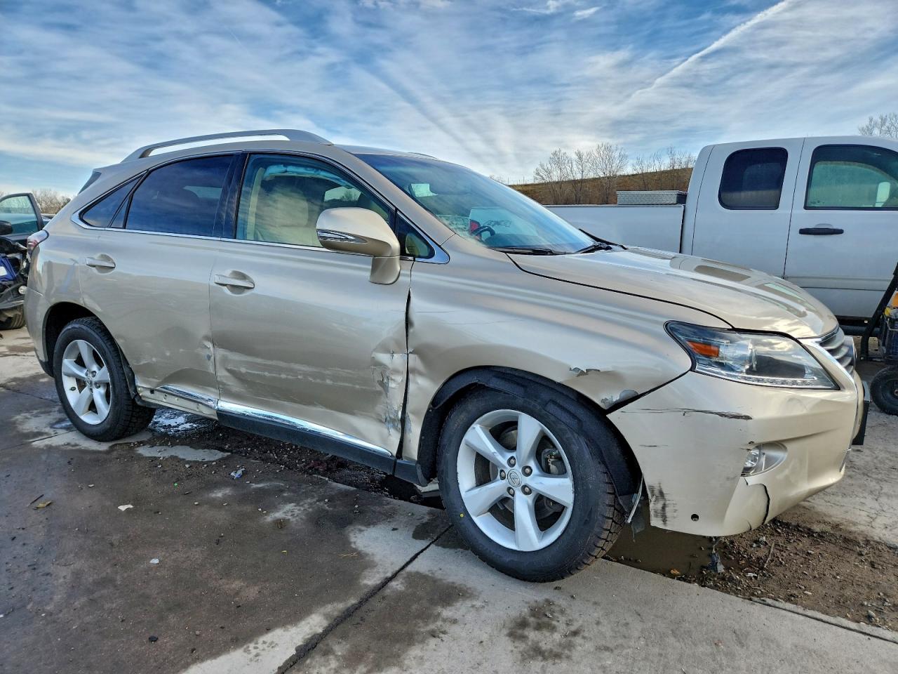 Lexus RX Base